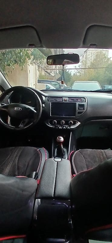 Ehtiyat hissələri: Salam . cox ekonom avtomobildir . barter olar . el krediti mumkundu — 10