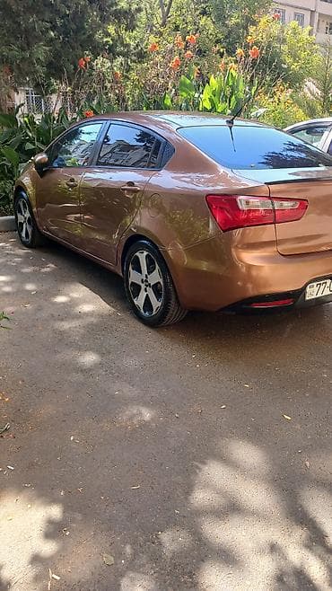 Kia Rio: 1.2 l | 2012 il Sedan lalafo.az -da Kia Rio: 1.2 l | 2012 il Sedan
