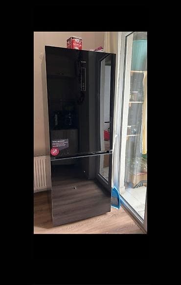 qapi zvanoku: Yeni 2 qapılı Hisense Soyuducu Satılır, rəng - Qara, Dolab içi — 1