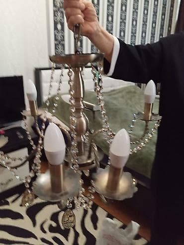qozalı süni şam ağacları: Çılçıraq, 5 lampa, Metal — 1