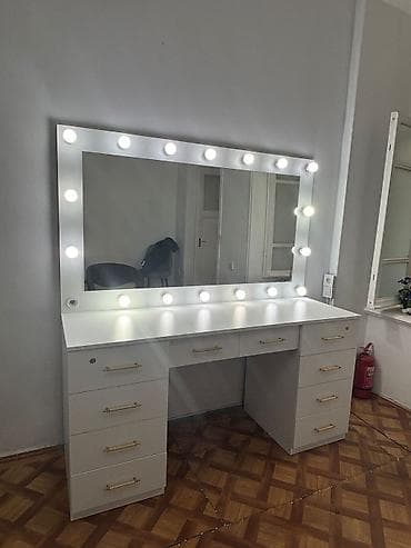 led lent: Yeni, MDF — 2