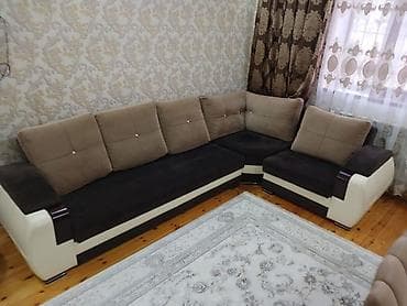 kuncluk divanlar: L🅰/ divan 200 azn. Defekti yoxdur 2.80 x 1.80 Açılır, bazası var — 1