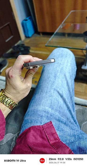 Telfon sifirdan mende olub idela vezyetdedi nökte bele ciziq yoxdu pil — 5