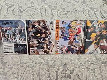 pul sekili: BTS temalı post-it vərəqləri və qovluq satılır. Hər ikisi istifadə — 4