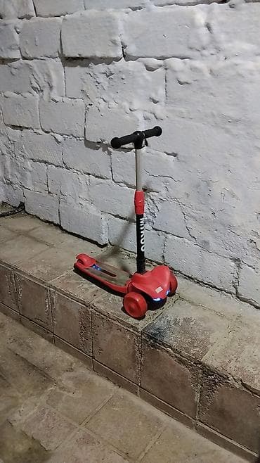 velo skuter: Uşaq skuterı – 3 təkərli, LED işıqlı Xüsusiyyətlər: - Rəng: qırmızı - — 2