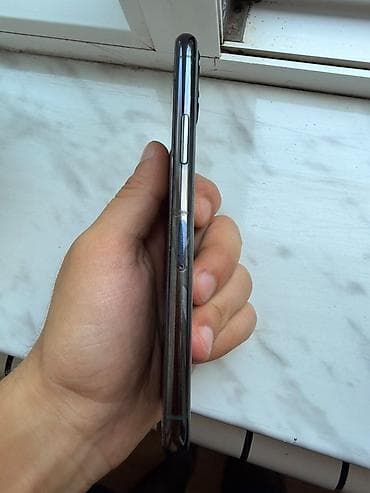 iphone 8s plus: IPhone 11 Pro, 64 GB, Matte Midnight Green, Qırıq — 4