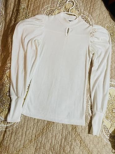 offer az: Qadın geyimləri 
Ölçü və digər məlumatlar üçün yaza bilərsiniz — 7