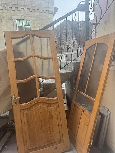 seif qapi: Taxta şüşəli qapılar – 2 ədəd - Material: tam ağac (şam tipli) — 4