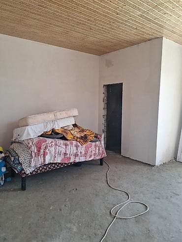 heyet evi bineqedi: Satılır: həyət evi (tikili və tikinti materialları ilə) - Təyinat — 10