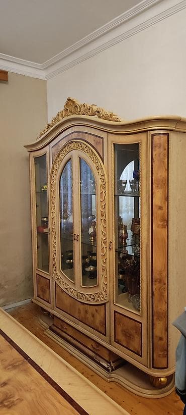 tom qab: Klassik qonaq otağı mebel dəsti - Material: təbii ağac teksturalı — 1