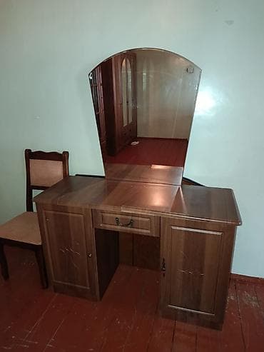 pol ucun taxtalar: Mebel dəsti – qonaq və yataq otağı üçün 1) TV stendi - Material: ağac — 3