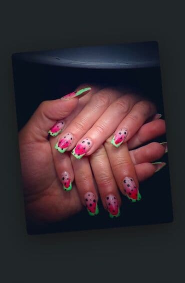 Salam, mən dırnaq ustasıyam 💅 Aşağıdakı xidmətləri təklif edirəm: ✨