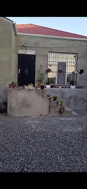 Mastaga Cilegerde 4 otaqli adelni heyet evi kiraye verilir esyalidir