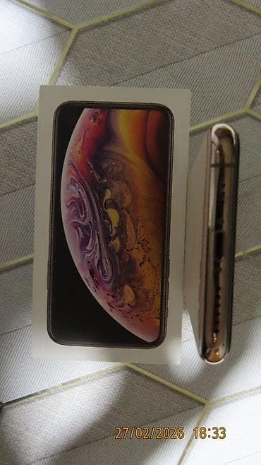 ipad pro qiymeti: IPhone Xs Max, Qızılı, Face ID — 7