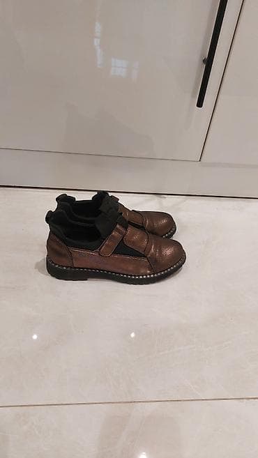 makasin ayaqqabi: Qadın ayaqqabısı – “QIYA” brendi - Model: gündəlik slip-on — 2