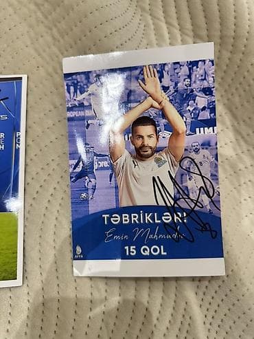 qarabağ forması satın al: Kolleksiya üçün futbol temalı imzalı foto və atribut dəsti Veziyyeti — 3