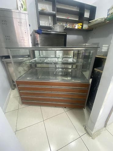 Quru mal vitrini 140 azn 
Ünvan Masazır.Ayla91
