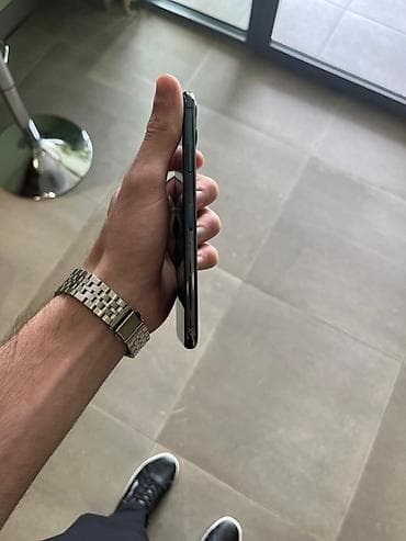 18 iphone: IPhone 11 Pro, 256 GB, Matte Midnight Green, Face ID — 2