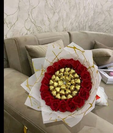 Güzgülər: Şokolad gül buketi - Tərkib: mərkəzdə qızılı folqa ilə bükülmüş ürək — 3