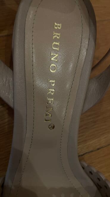 босоножки 27 размера: Размер: 38, цвет - Бежевый, Б/у — 2