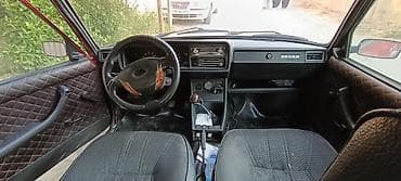 e 3 2: VAZ (LADA) 2107: 1.6 l | 2005 il 2 km Sedan — 1