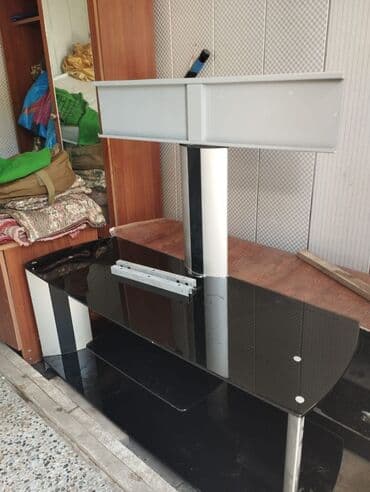 продать старый телевизор: Прямой ТВ стенд, С полками, Стеклянный — 1