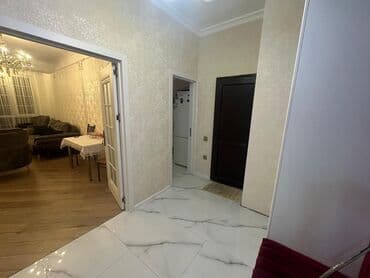 kreditle perdeler: Zərif klassik üslubda tam mebelləşdirilmiş qonaq otağı dəsti - Divan — 24