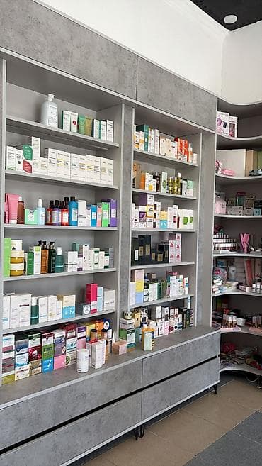 meqa mebel: Ege firmasinin laminantidir 1 il di islenib. Avstrya markasidir . 4500 — 5