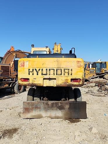 qosqu ev: Hyundai təkərli ekskavator Xüsusiyyətlər: - Marka/model: Hyundai — 2