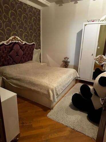 quasar kirayə evlər: Satılır: tam mebellı mənzil interyeri - Yataq otağı 1: klassik — 6