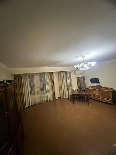 ucuz evler satilir: GÖZƏL TƏKLİF!!! Həzi Aslanov 4 cü Kıvadratlar Polis İdarəsinin — 1