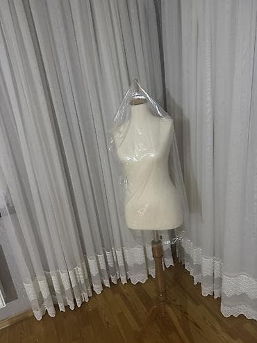 Reklam lövhələri: Qadın, Krem — 1