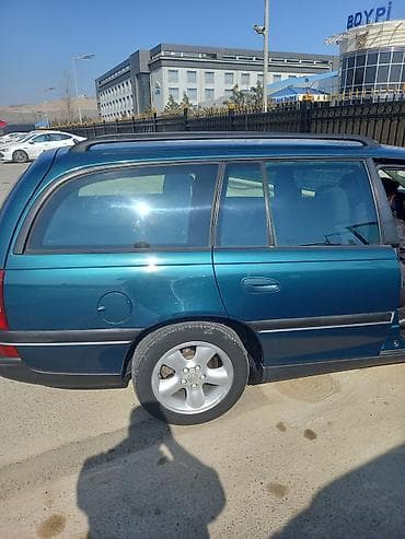 mercedes 160 a: Opel Omega: 2 l | 1997 il 400000 km Universal — 4