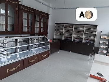 Avadanlığın icarəsi: AYGUN 🌖 Soyuducu şirniyat vitrini ( üsdün şüşəsi qırılıb ) qiymetinde — 1