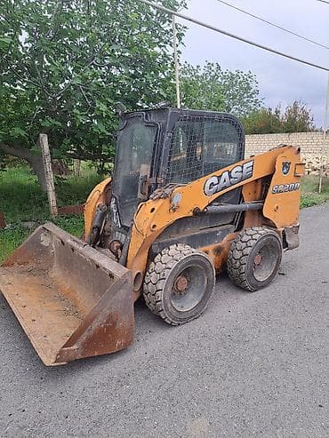 Case SR200 /il-2013 Təcili satılır! Texnika tam işlək vəziyyətdədir