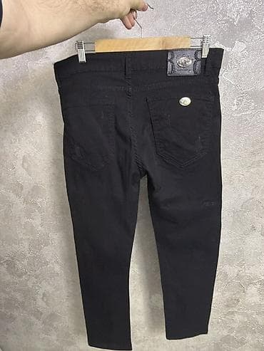 Cinslər: Skinny model. Materialı elastik və rahatdır. İdeal vəziyyətdədir — 2