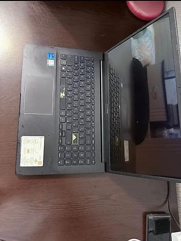 ASUS VivoBook 15 (Model: K513E) noutbuk - Ekran: 15.6" FHD