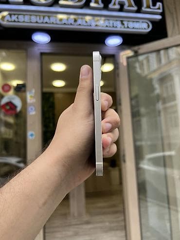 a80 qiyməti: IPhone 13, 128 GB, Ağ, Face ID — 2