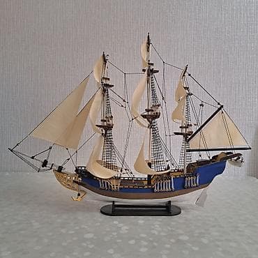 eli arabasi: Taxtadan yelkənli gəmi maketi uzunluğ 60sm hündürlük 43sm eni 19sm — 1