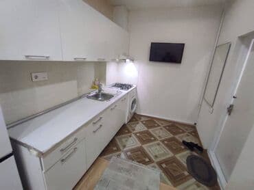 qaracuxurda ev: 33 kv. m, 2 otaqlı — 7