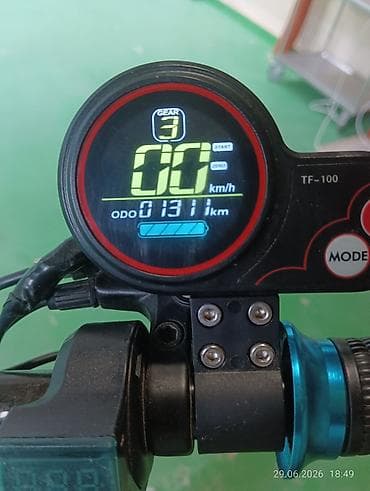 samokat baki: İşlənmiş Elektrik samokat 10", > 1000 Vt, > 45 km/s, Ödənişli çatdırılma — 3