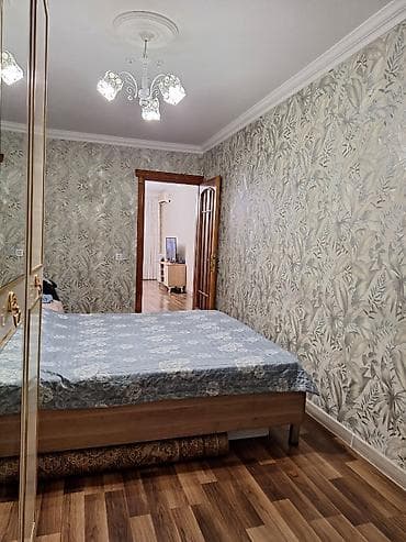 Mənzillər: Bakı, 2 otaqlı, Köhnə tikili, m. Neftçilər, 54 kv. m — 4