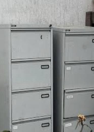 az xeritesi: Yeni kimidir, çox az istifadə olunub. Heç bir sınıq, çat və ya — 2