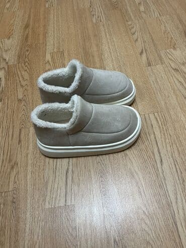 Аксессуары: Домашние тапочки, Размер: 37, цвет - Бежевый, Б/у — 1