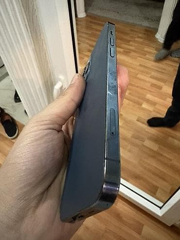 IPhone 12 Pro, 256 GB, Space Gray, Face ID — 4