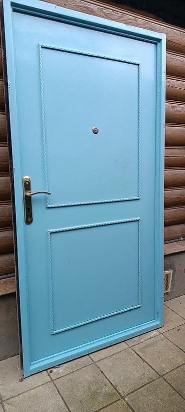 qapı bağlayan: Qapi aciq mavi rəng 2.10 uzunu 1.10 eni pasi curuyu yoxdu yeni kimidir — 1