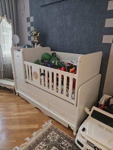 genc qiz mebelleri: Uşaq mebel dəsti satılır dolab böyük dolab balaca uşaq yataq beşik — 4