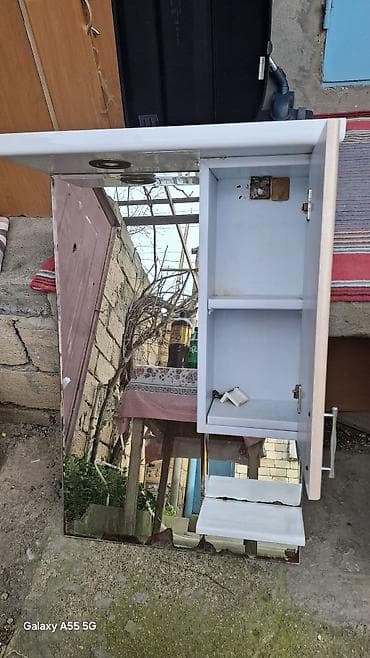 asma tavan hamam: Vanna otağı üçün mebel dəsti Tərkib: - Asma güzgülü şkaf: sağ — 2