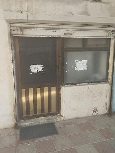 abyek icare: Kirayə obyekt - Geniş, hündür tavanlı otaq pəncərə - Taxta döşəmə — 2