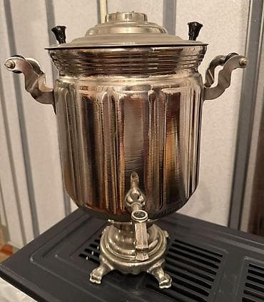 sef qapilar: Metal samovar – klassik dizaynlı, kranlı model. Xüsusiyyətlər: - — 3